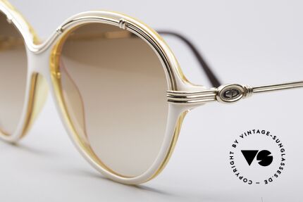 Christian Dior 2251 80's Ladies Shades, never worn (like all our famous Dior 80's shades), Made for Women