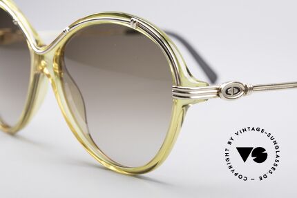Christian Dior 2251 80's Ladies Shades, never worn (like all our famous Dior 80's shades), Made for Women