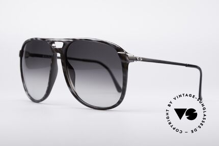 Christian Dior 2258 80's Men's Shades, double-bridge and interesting coloring in horn-black, Made for Men