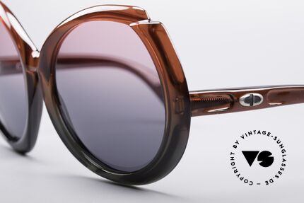 Christian Dior D11 Huge 70's Shades, unbelievable OPTYL-material with "EFFET MYSTIQUE", Made for Women