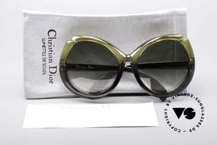 Christian Dior D11 Huge 70's Shades, terrific colouring (gradient from yellowish to greenish), Made for Women