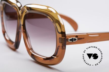 Huge vintage sunglasses top