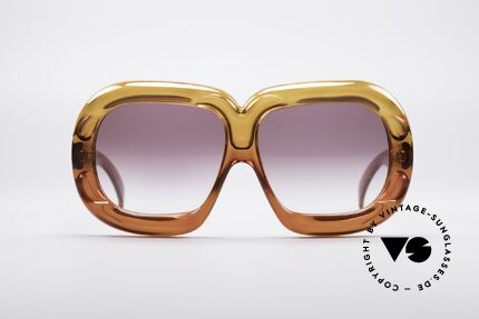 Christian Dior D10 Huge 70's Shades, one of the first sunglass' models by Christian Dior, ever, Made for Women