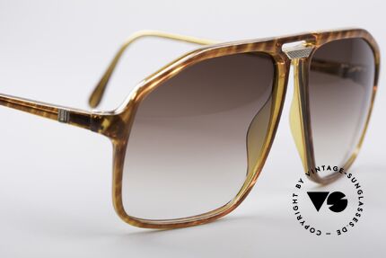 Dunhill 6097 Luxury Men's Sunglasses L, never worn (like all our vintage Dunhill 90's sunglasses), Made for Men