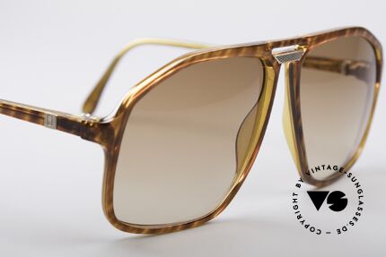 Dunhill 6097 Luxury Men's Sunglasses M, never worn (like all our vintage Dunhill 90's sunglasses), Made for Men