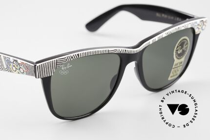 Ray Ban Wayfarer II Collector Sunglasses Sport, NO RETRO sunglasses, but an authentic USA-original, Made for Men and Women
