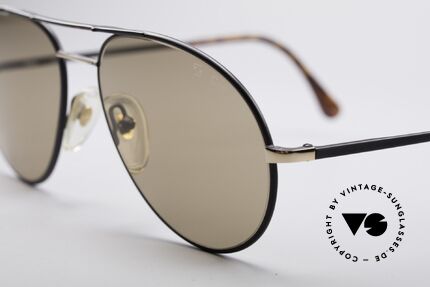 Zeiss 9392 90'S Premium Glasses, these lenses are at the top of the sunglass' sector, Made for Men