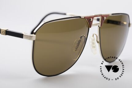 Zeiss 9928 Adjustable Temple Length, never worn (like all our vintage Zeiss quality shades), Made for Men