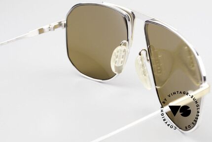 Zeiss 5871 80's Men's Quality Sunglasses, unworn (like all our premium Zeiss vintage sunglasses), Made for Men