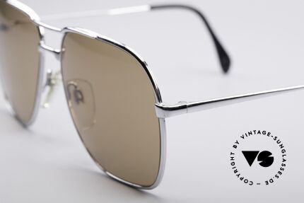 Metzler 2600 80's Old School Shades, never worn; NOS (like all our vintage 80's sunglasses), Made for Men