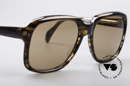 Metzler 2064 Old School 70's Shades, a real heavyweight (50 gram) - made in (W.) Germany, Made for Men