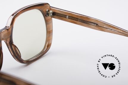 Metzler 2049 Zeiss Umbramatic Lenses, never worn (like all our vintage 80's sunglasses), Made for Men