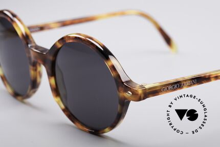 Giorgio Armani 319 Round 90's Sunglasses, never worn (like all our classic Giorgio Armani shades), Made for Men