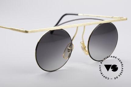 Taxi 205 by Casanova Art Sunglasses Of The 1980's, slogan "Modi Di Vedere" = Italian for 'ways of seeing', Made for Women
