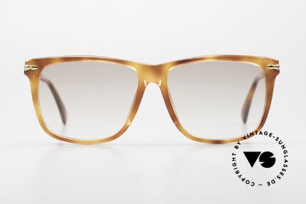 Gucci 1115 Classic 80's Sunglasses Men, classic VINTAGE designer sunglasses by GUCCI, Made for Men