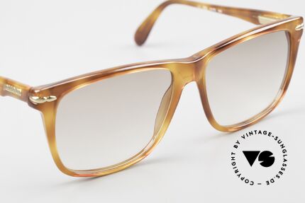 Gucci 1115 Classic 80's Sunglasses Men, NO RETRO SHADES but a 30 years old ORIGINAL, Made for Men