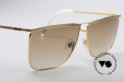 Gucci 2204 70's Designer Sunglasses, NO RETRO SHADES, but an old VINTAGE ORIGINAL, Made for Women