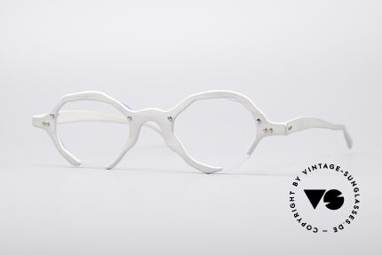 Theo Belgium Eye-Witness AD6 Avant-Garde, Theo Belgium: the most self-willed brand in the world, Made for Men and Women
