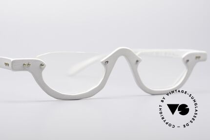 Theo Belgium Eye-Witness AE6 Reading, these specs were apparently unfinished & asymmetrical, Made for Men and Women