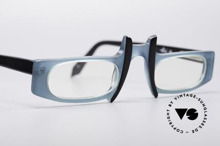 Theo Belgium Tobus Small 90's Frame, so to speak: vintage eyeglasses with representativeness, Made for Men and Women