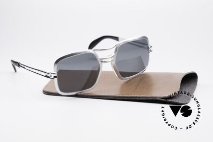 Saphira 102 Cari Zalloni 60's Design, this monolithic metal frame was produced around '66, Made for Men