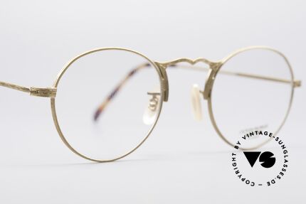 Oliver Peoples OP7G Classy Vintage Eye-Frame, unworn rarity (like all our vintage O.Peoples glasses), Made for Men and Women