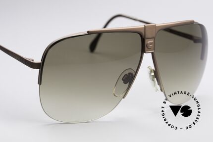 Carrera 5564 70's Old School Aviator, dull brown finish: characteristical for the 70's fashion, Made for Men