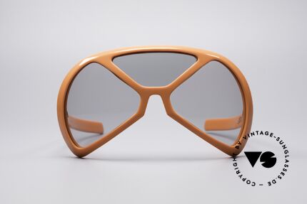 Silhouette Futura 570 70's Art Sunglasses, in 1974, DORA DEMEL designed the revolutionary shades, Made for Women