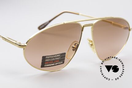 Serengeti Drivers 5376 Drivers Sunglasses, never worn (like all our rare vintage sports sunglasses), Made for Men