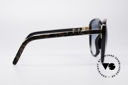 Christian Dior 2277 XL 70's Ladies Sunglasses, superlative style for true "flower power" enthusiasts, Made for Women