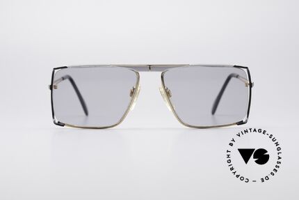 Neostyle Boutique 640 Square Vintage Frame, best craftsmanship and materials grant finest quality, Made for Men and Women
