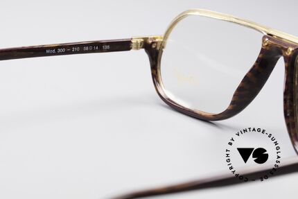 Davidoff 300 Small Men's Vintage Glasses, this old original (size 58/14) can be glazed optionally, Made for Men Davidoff 300 Small Men's Vintage Glasses, this old original (size 58/14) can be glazed optionally, Made for Men