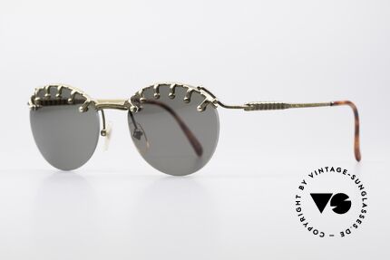 Jean Paul Gaultier 56-5103 Rihanna Vintage Shades, a true EYE-CATCHER in high-end quality from 1997, Made for Women