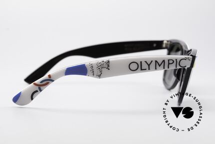 Ray Ban Wayfarer I Olympic Games St. Moritz, Size: medium, Made for Men and Women Ray Ban Wayfarer I Olympic Games St. Moritz, Size: medium, Made for Men and Women