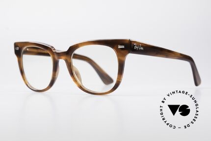 Ray Ban Meteor 80's Vintage USA Frame, never worn (like all our vintage B&L Ray Ban), Made for Men and Women