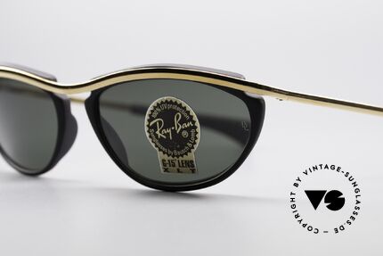 Ray Ban Olympian IV Authentic 90's B&L USA Shades, unworn (like all our old sunglasses by RAY-BAN), Made for Men and Women