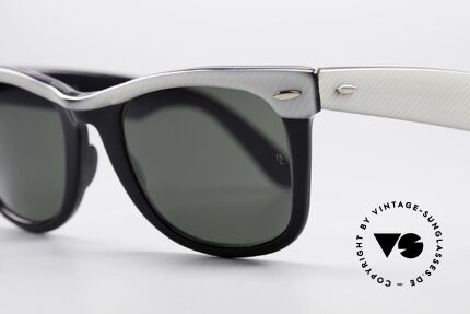 Ray Ban Wayfarer I 80's USA B&L Sunglasses, B&L Bausch & Lomb lenses (100% UV protection), Made for Men and Women