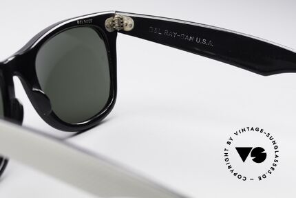 Ray Ban Wayfarer I 80's USA B&L Sunglasses, 2nd hand, but in a mint condition (truly vintage), Made for Men and Women