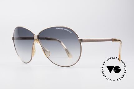 Porsche 5626 Ladies Foldable Sunglasses, foldable temples & frame; with orig. folding case, Made for Women
