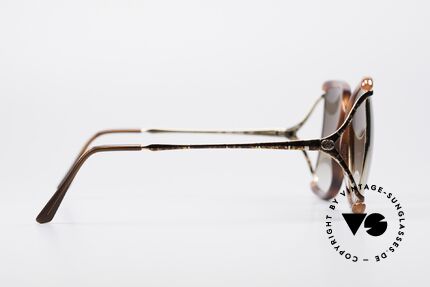 Gucci 2302 Ladies XXL Sunglasses, NO retro sunglasses, but an old vintage original!, Made for Women