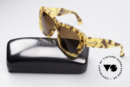 Emilio Pucci PU63 Jackie Kennedy Sunglasses, HAND MADE frame (France) with brown lenses, 100% UV, Made for Women