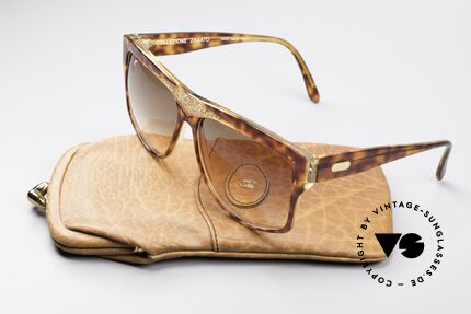 Zagato 5024 Ladies XXL 70's Sunglasses, NO RETRO sunglasses, but a rare 40 years old unicum, Made for Women