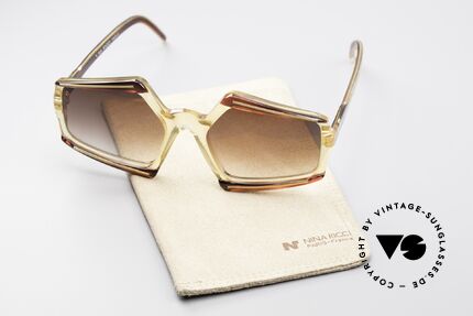 Nina Ricci NR111 Extraordinary 70's Shades, NO RETRO fashion, but a genuine 40 years old unicum, Made for Women