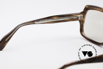 Metzler 4170 Zeiss Umbramatic Lenses, never worn (like all our vintage 80's sunglasses), Made for Men