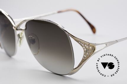 Neostyle Dynasty 1 Ladies 80's Sunglasses, never worn (like all our rare vintage sunglasses), Made for Women