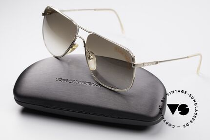 Alfa Romeo 34-08 Alfisti Sunglasses, never worn (like all our rare 80's Alfa Romeo sunglasses), Made for Men