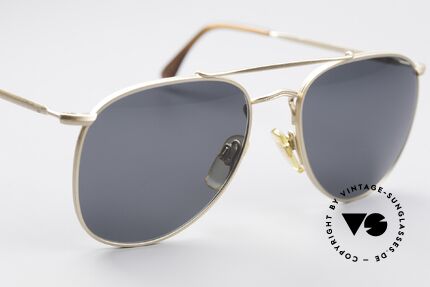Giorgio Armani 149 Small 90'S Aviator Sunglasses, sober, timeless sunglasses (100% UV protection), Made for Men and Women