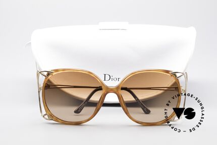 Christian Dior 2616 80's Ladies Sunglasses XXL, XXL frame could be glazed with optical lenses, too, Made for Women