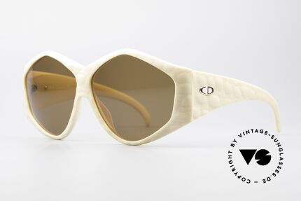Christian Dior 2230 Oversized XXL Sunglasses, but still lightweight (Optyl-material) & 1. class comfort, Made for Women