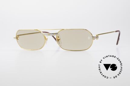Cartier MUST Santos - M Elton John Shades, MUST: the first model of the Lunettes Collection '83, Made for Men Cartier MUST Santos - M Elton John Shades, MUST: the first model of the Lunettes Collection '83, Made for Men